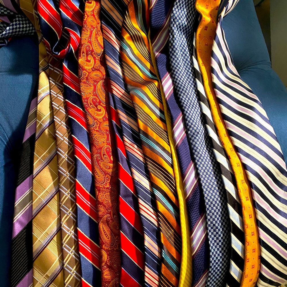 Men’s tie LOT